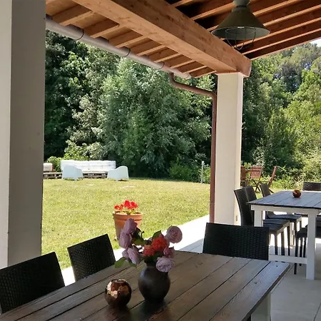 Emma-toscanaparadiso * Pomaia